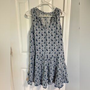Max Studio Split Neck Tiered Dress size medium